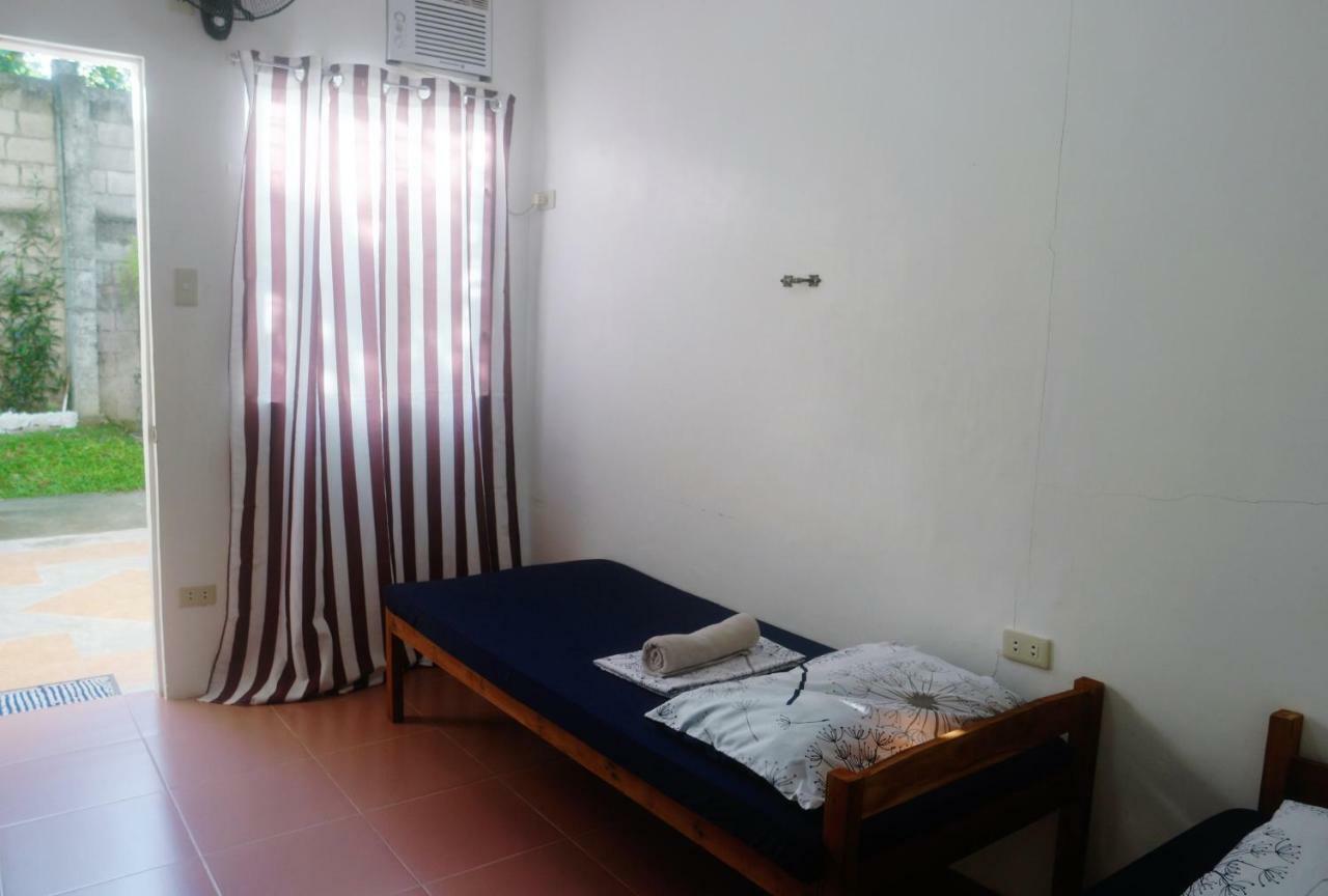 Ese House Hotel Dumaguete City Bagian luar foto